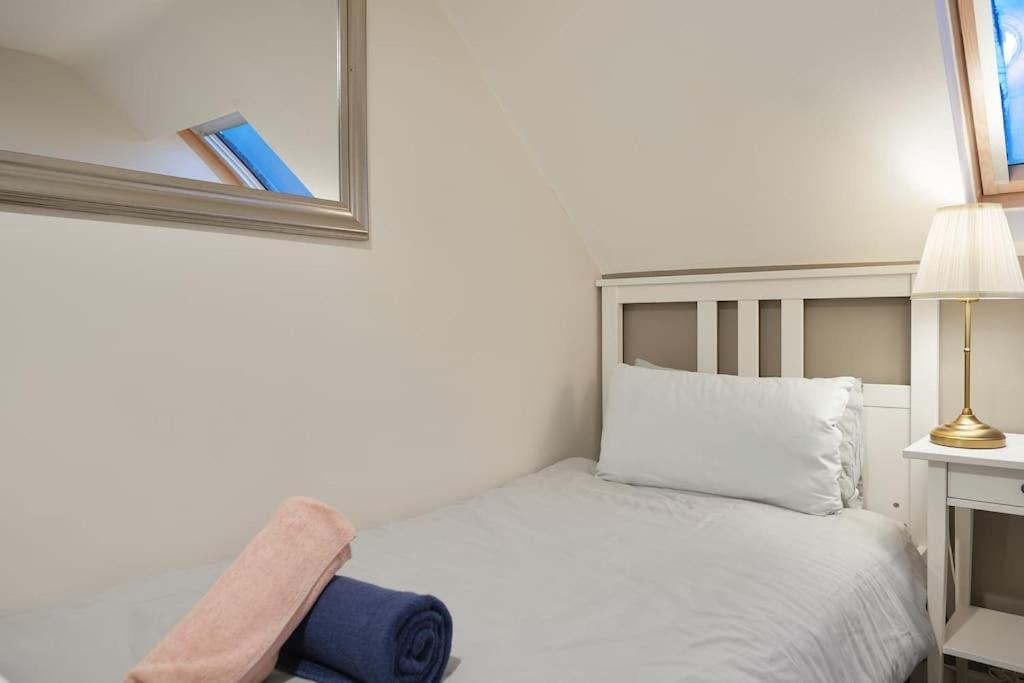 שפילד Stradbroke House - 5 Bed Townhouse, Sleeps 11, Great For Group Stays & Workers, Free Parking & Netflix - Hosted By Stay Host Save מראה חיצוני תמונה